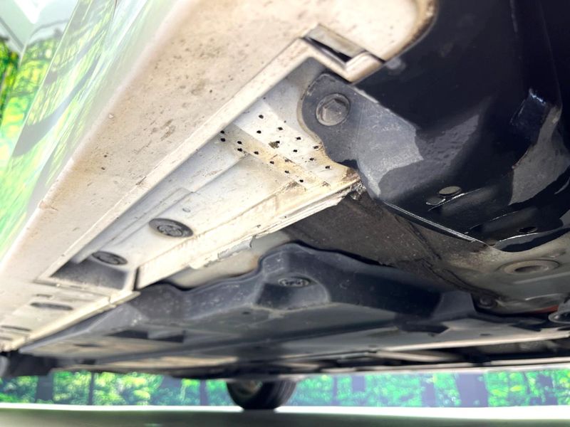 2017 Toyota Prius DAA-ZVW50 (UW-6a4dc1b55028e)[23]