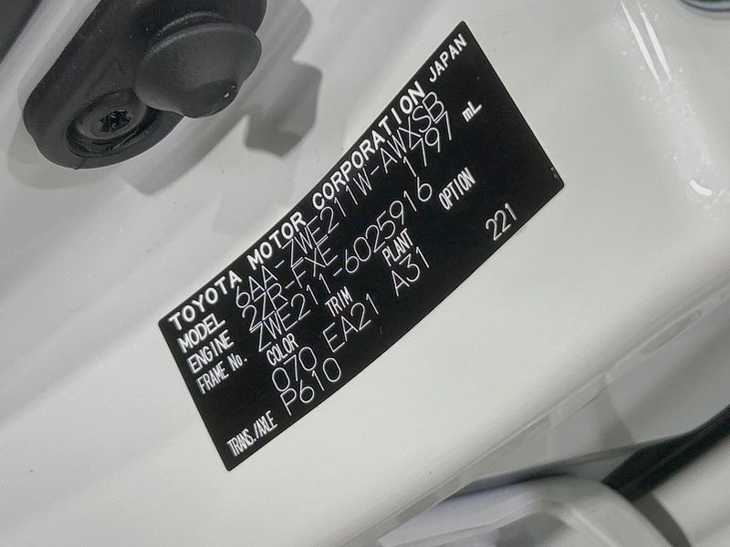 2020 Toyota Corolla Touring 6AA-ZWE211W (UW-6a4dc1c26c5b4)[1]
