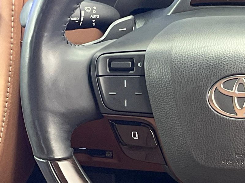 2023 Toyota Vellfire Hybrid 6AA-AAHH40W (UW-6a4f0f66e9f76)[17]
