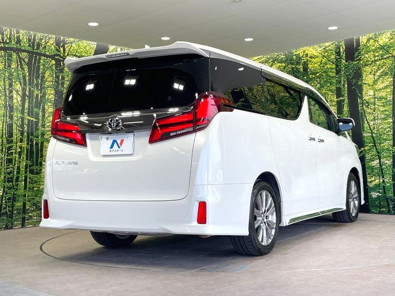 2021 Toyota Alphard 3BA-AGH30W (UW-6a4f0f8573c9e)[8]