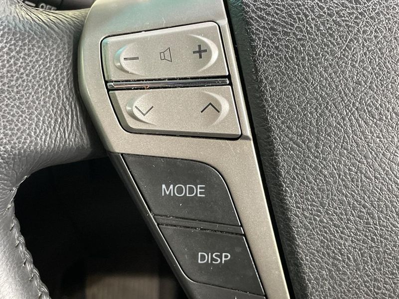 2013 Toyota Vellfire DBA-ANH20W (UW-6a4f0f98e374c)[16]