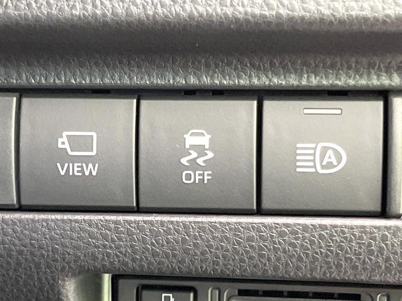 2023 Toyota Harrier Hybrid 6AA-AXUH80 (UW-6a4f0faf31896)[14]
