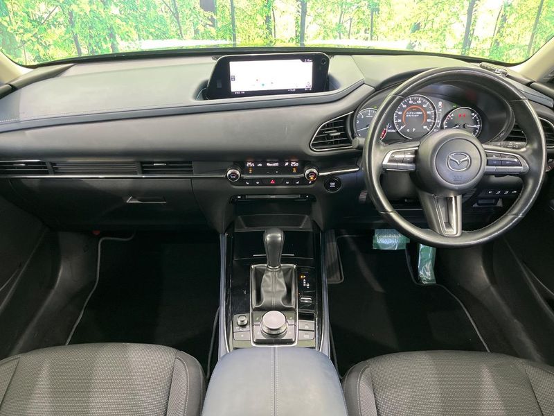2021 Mazda CX-30 5BA-DMEP (UW-6a4f1019026ca)[19]