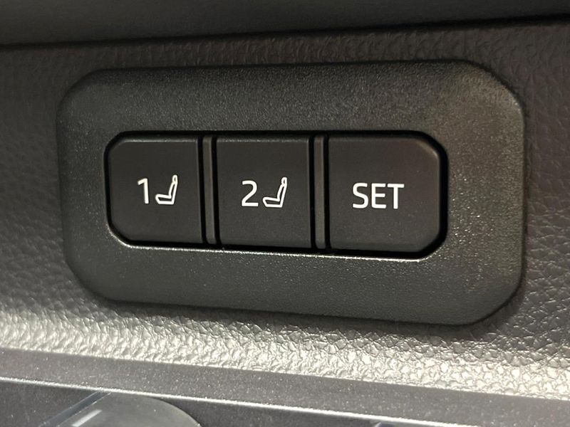 2024 Toyota Land Cruiser 250 3DA-GDJ250W (UW-6a4f1042bf6dc)[24]