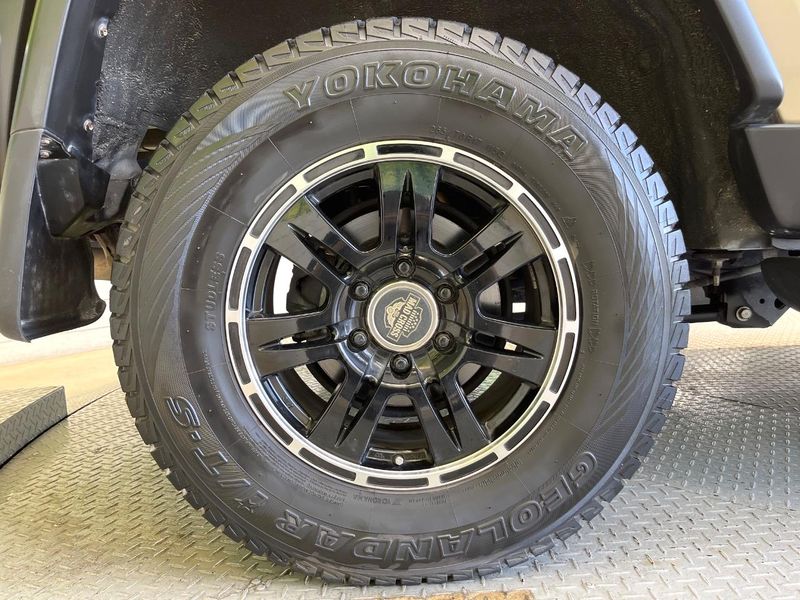 2015 Toyota FJ CRUISER CBA-GSJ15W (UW-6a4f1067a8343)[16]