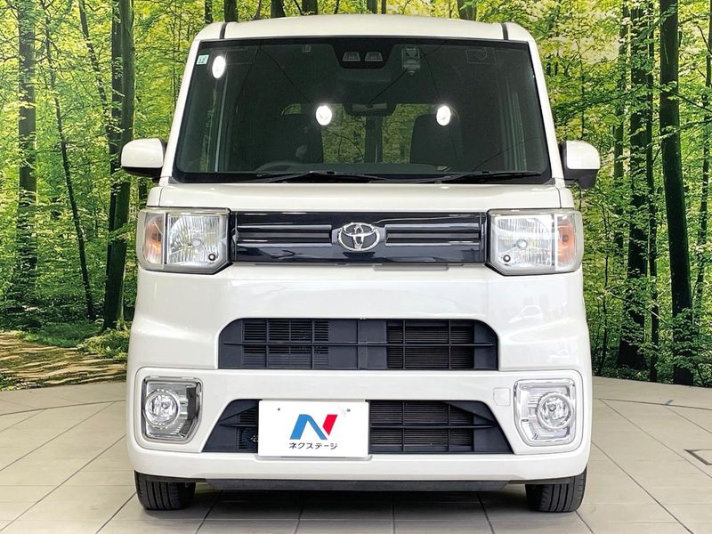 2019 Toyota Pixis Mega DBA-LA700A (UW-6a4f115255192)[22]