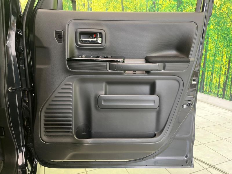 2022 Suzuki Spacia Custom 4AA-MK53S (UW-6a4f11b180136)[15]