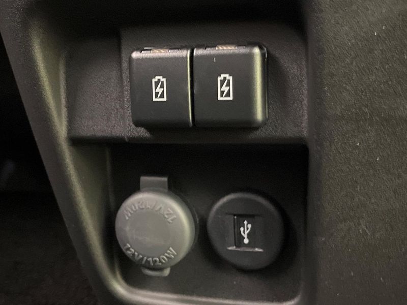 2022 Suzuki Spacia Custom 4AA-MK53S (UW-6a4f11b180136)[25]