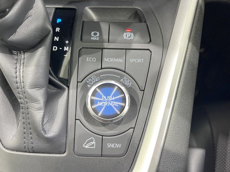 2025 Toyota RAV4 6BA-MXAA54 (UW-6a4f11e684057)[27]