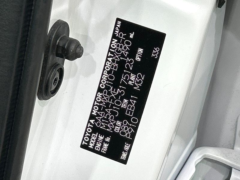 2025 Toyota Yaris Cross 6AA-MXPJ10 (UW-6a4f11f750637)[1]