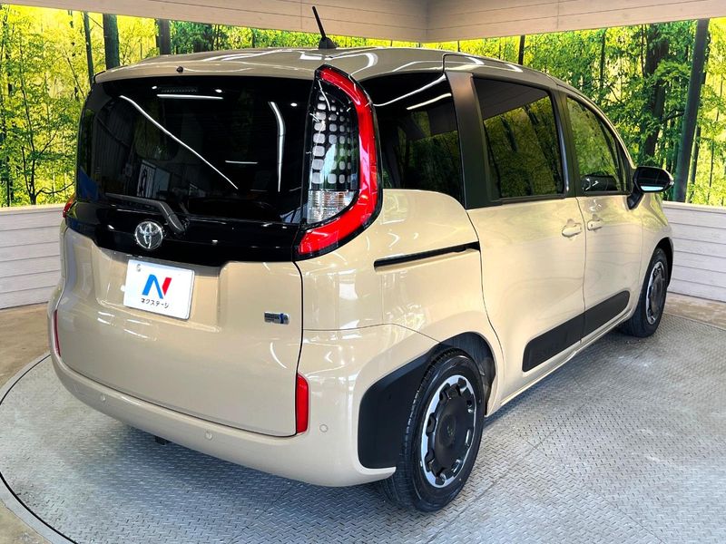 2024 Toyota Sienta 6AA-MXPL10G (UW-6a4f120591b91)[8]