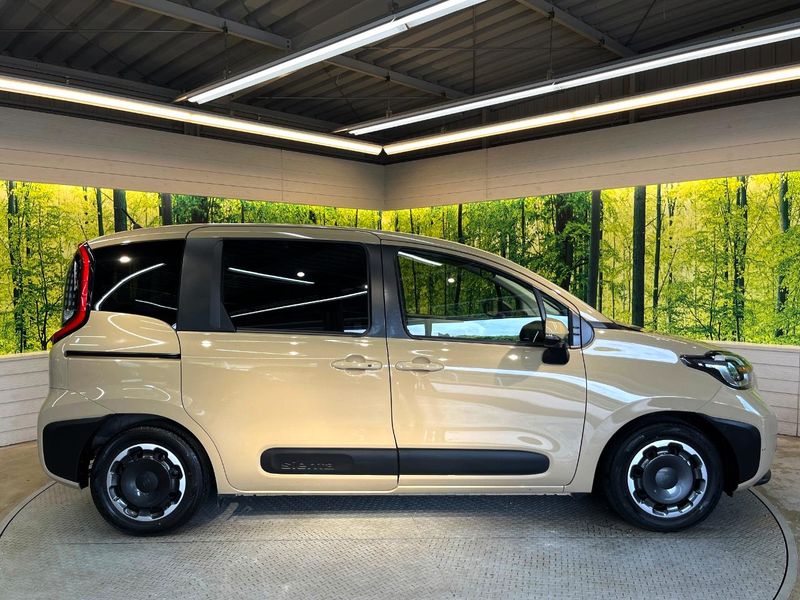 2024 Toyota Sienta 6AA-MXPL10G (UW-6a4f120591b91)[7]