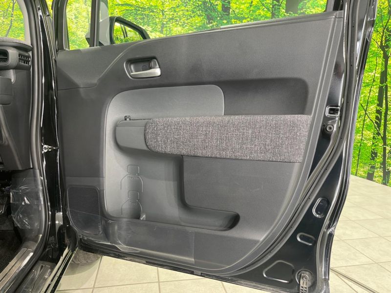2023 Toyota Sienta 6AA-MXPL15G (UW-6a4f120a829b7)[4]
