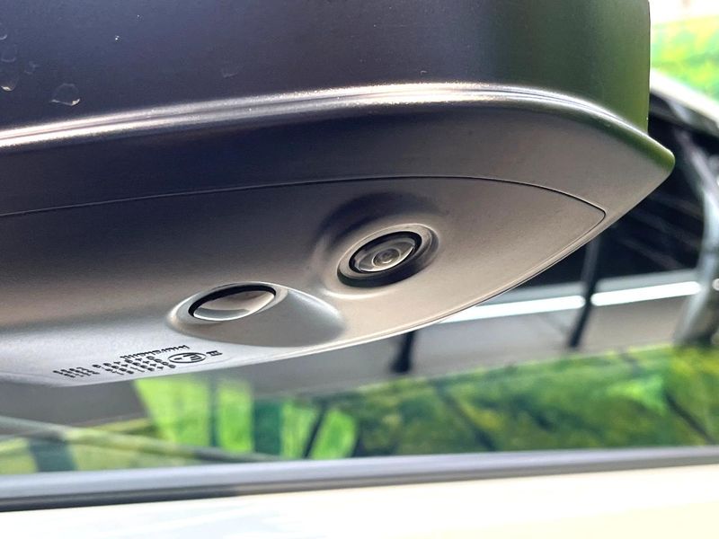 2023 Toyota Prius 6AA-MXWH60 (UW-6a4f121a50ef4)[20]