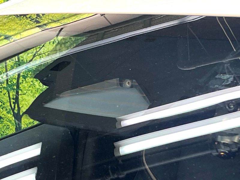 2023 Toyota Prius 6AA-MXWH60 (UW-6a4f121a50ef4)[19]