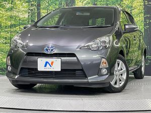 2013 Toyota Aqua DAA-NHP10