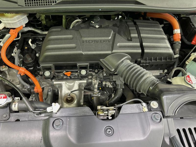 2023 Honda Step Wagon 6AA-RP8 (UW-6a4f125e9b511)[4]