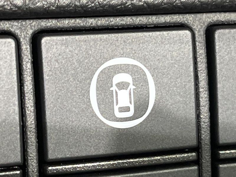 2021 Honda Vezel 6AA-RV5 (UW-6a4f126d010e0)[21]
