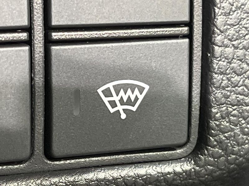 2021 Honda Vezel 6AA-RV5 (UW-6a4f126d010e0)[19]