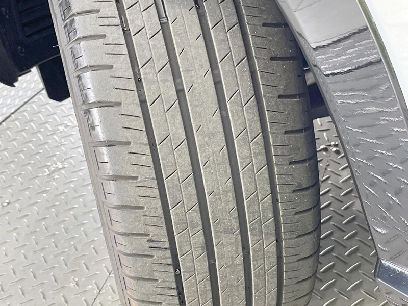 2023 Honda Vezel 6AA-RV5 (UW-6a4f1273057c1)[12]
