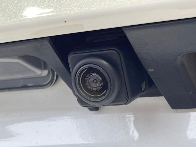 2019 Subaru Forester 5AA-SKE (UW-6a4f128d0dab6)[19]