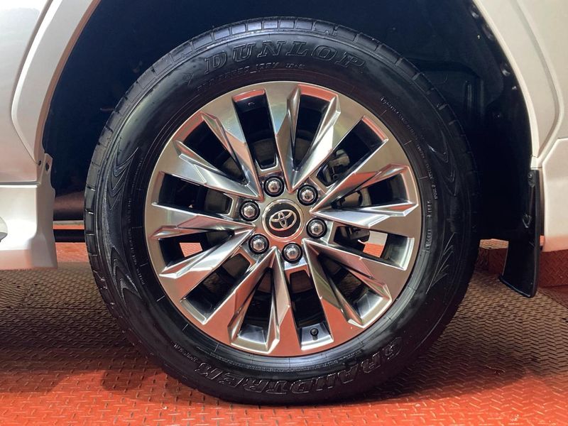 2023 Toyota Land Cruiser 3BA-VJA300W (UW-6a4f12af19a1d)[13]