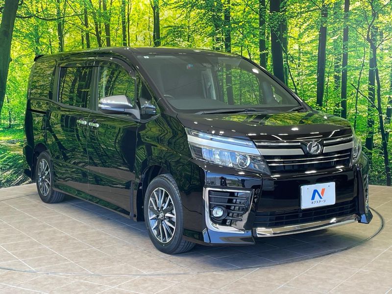 2017 Toyota Voxy DBA-ZRR80W (UW-6a4f12e87fe86)[17]