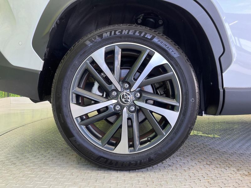 2024 Toyota Corolla Cross 6AA-ZVG13 (UW-6a4f12febacd3)[19]