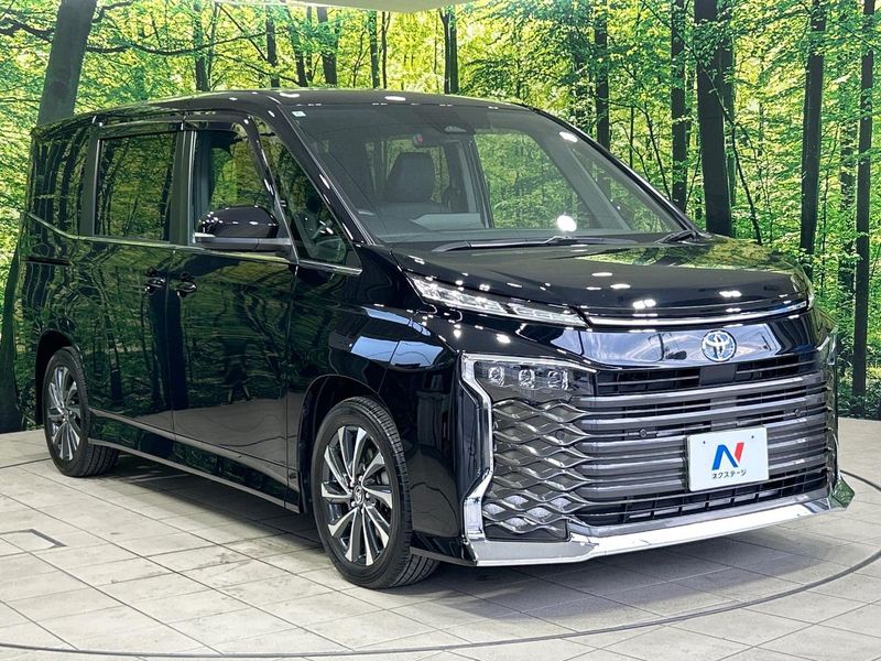 2022 Toyota Voxy 6AA-ZWR90W (UW-6a4f13254feae)[16]