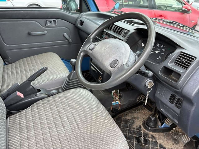 2000 Daihatsu Hijet Truck S210P (UW-6a4f583c2ab9e)[5]