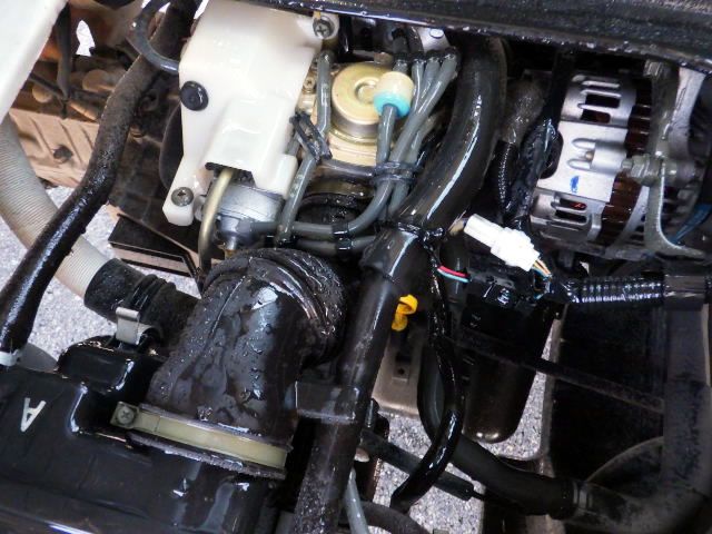 1999 Suzuki Carry Truck DA52T (UW-6a4f63323e19d)[22]
