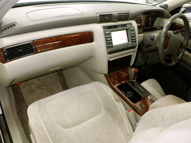 2001 Toyota Crown JZS171 (UW-6a4f66f737abf)[4]