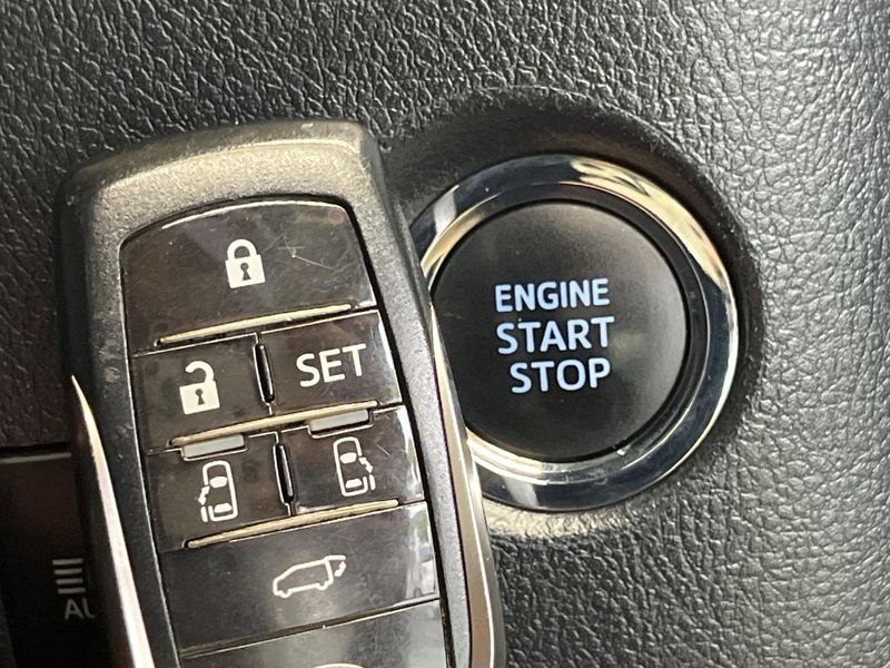 2018 Toyota Vellfire DBA-AGH30W (UW-6a50613215ed2)[23]