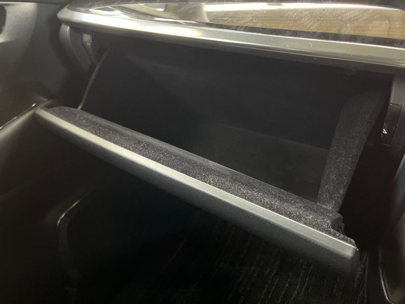 2018 Toyota Vellfire DBA-AGH30W (UW-6a50613215ed2)[27]