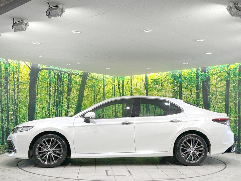 2021 Toyota Camry 6AA-AXVH70 (UW-6a506171d6f68)[8]
