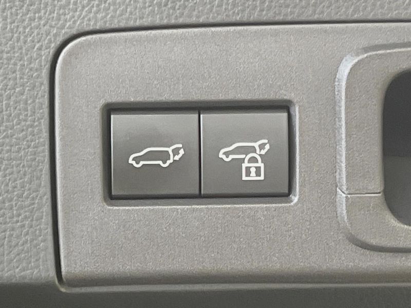 2024 Toyota Crown Sports 6AA-AZSH36W (UW-6a5061855de08)[22]