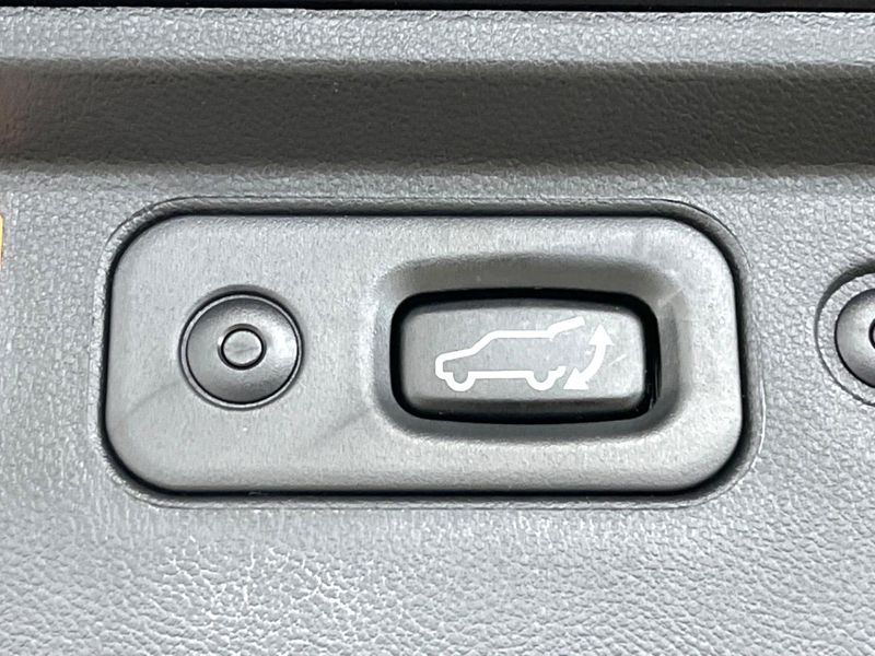 2023 Mitsubishi Delica D:5 3DA-CV1W (UW-6a5061c6e5e1b)[19]