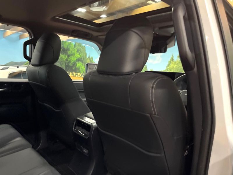 2025 Toyota Land Cruiser 250 3DA-GDJ250W (UW-6a506209da136)[20]