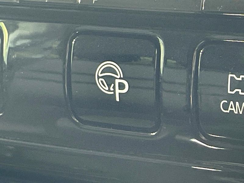 2017 Nissan Serena DAA-GFC27 (UW-6a50620ef3907)[27]