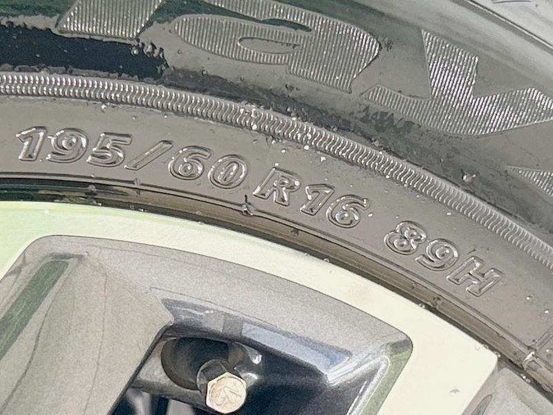 2019 Nissan Serena DAA-GFC27 (UW-6a50621592f58)[6]