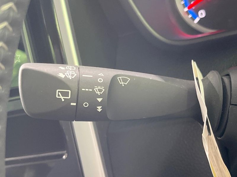 2022 Toyota Roomy 5BA-M900A (UW-6a50636c0b6af)[25]