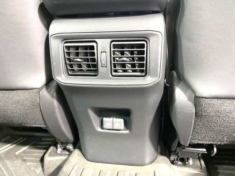 2023 Toyota RAV4 6BA-MXAA54 (UW-6a5063ea62269)[27]
