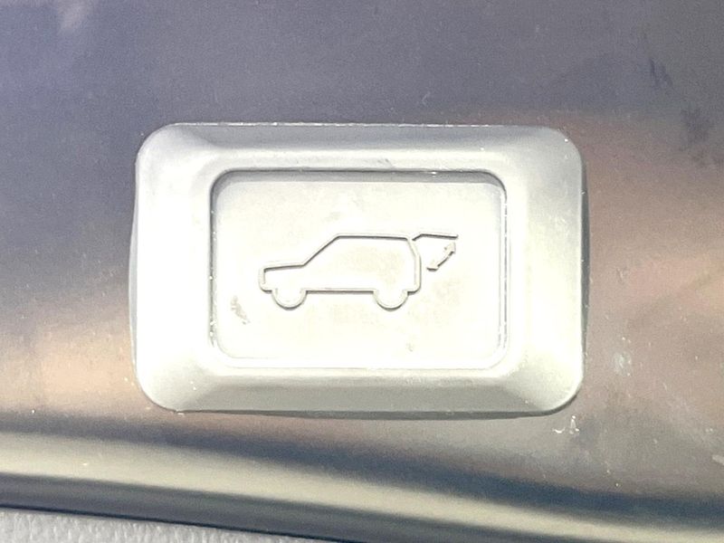 2023 Toyota RAV4 6BA-MXAA54 (UW-6a5063ea62269)[24]