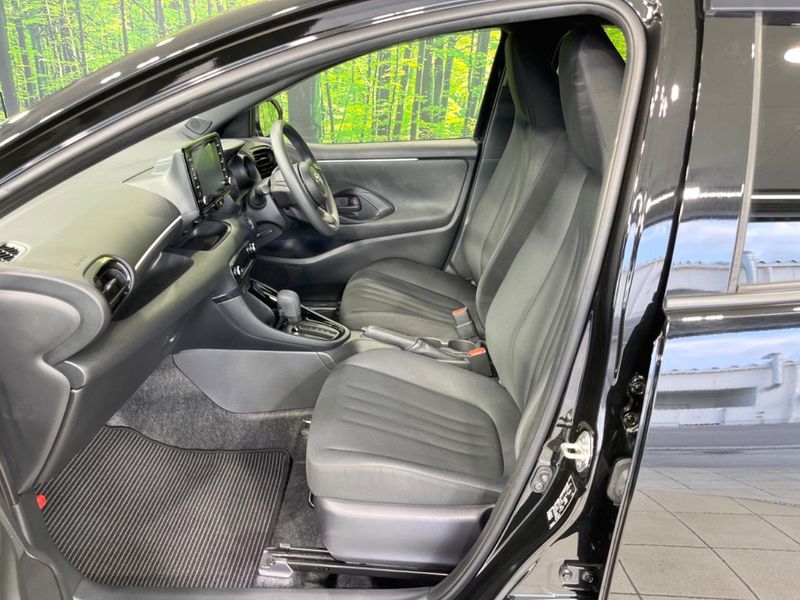 2021 Toyota Yaris 5BA-MXPA10 (UW-6a5063ed1d25c)[12]