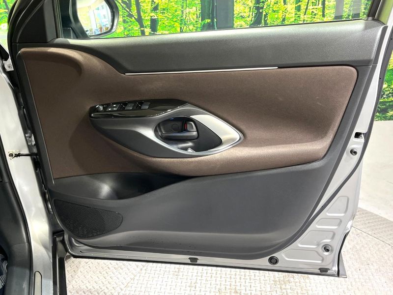 2022 Toyota Yaris Cross 6AA-MXPJ10 (UW-6a5063f589398)[4]