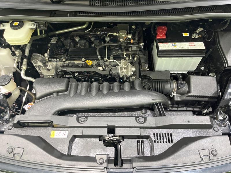 2023 Toyota Voxy 6BA-MZRA95W (UW-6a50642d4f330)[4]