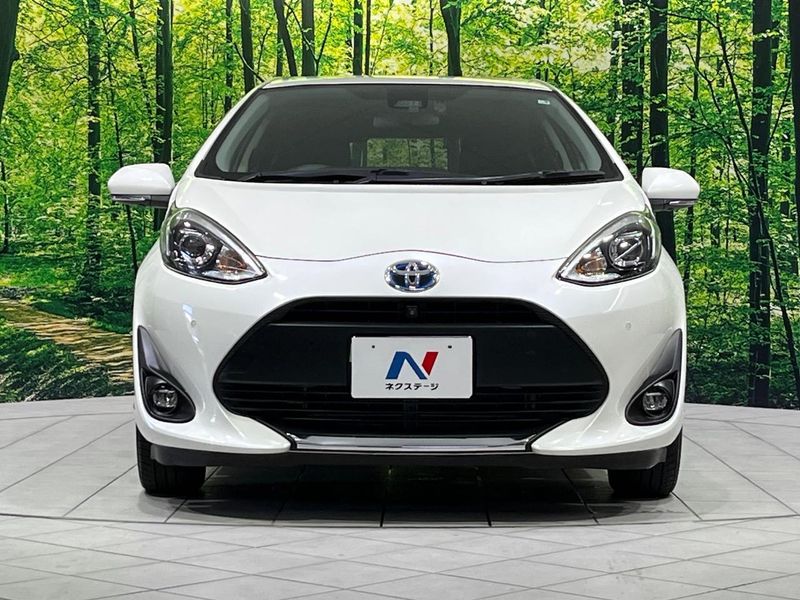 2021 Toyota Aqua 6AA-NHP10 (UW-6a50643bb944a)[18]