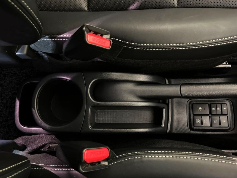 2018 Toyota Aqua DAA-NHP10 (UW-6a50644235ba3)[19]
