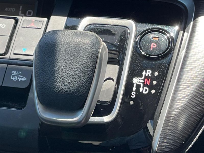 2019 Honda Stepwgn Spada 6AA-RP5 (UW-6a50646399e0b)[10]