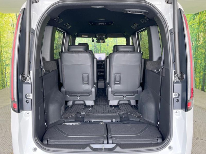 2023 Honda Step Wagon 6AA-RP8 (UW-6a506466c1a75)[17]